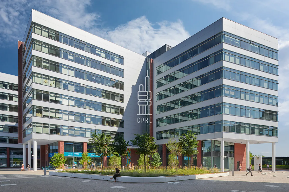 Pronájem kanceláře 649 m²